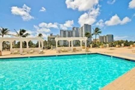Hawaiian Monarch Upgraded Modern Studio Хонолулу Екстериор снимка